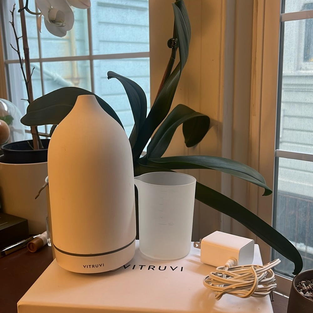 Vitruvi Essential Oil Diffuser